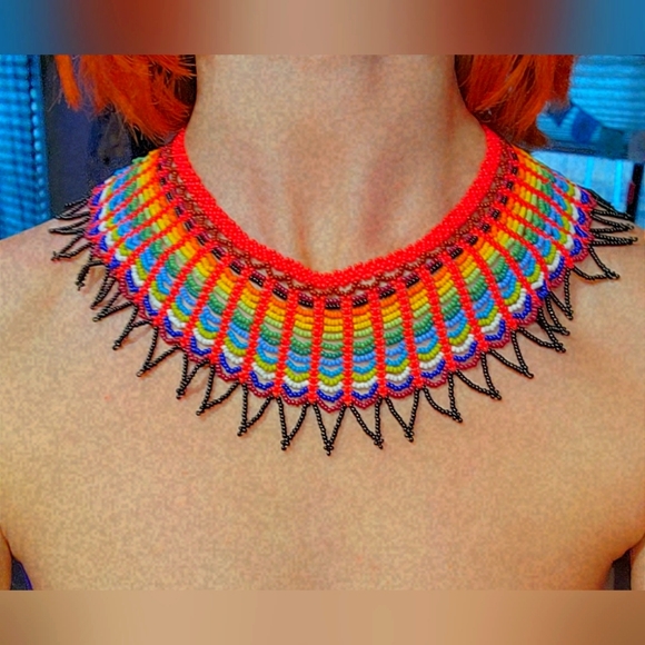 NWOT Necklace - Picture 2 of 2